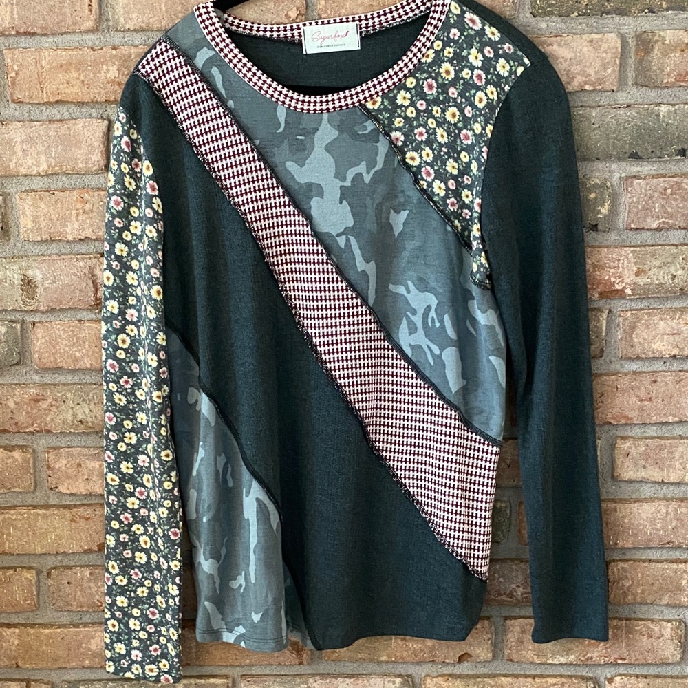 Sugarfox Knit Top NWOT